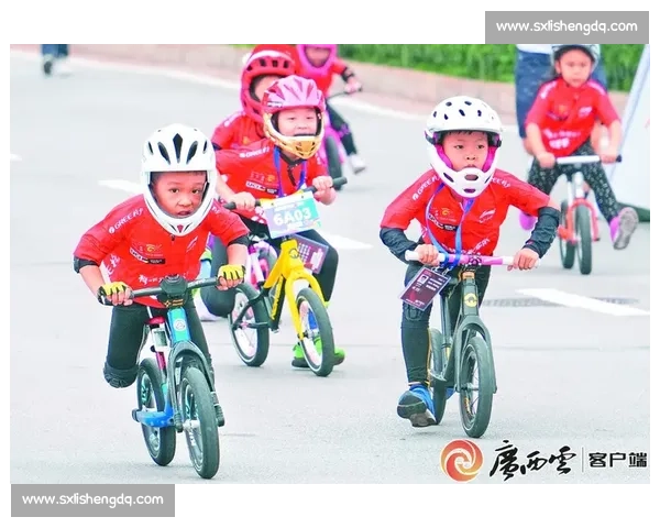 上海新城自行车赛收官 国际车手竞逐绘就城市速度画卷