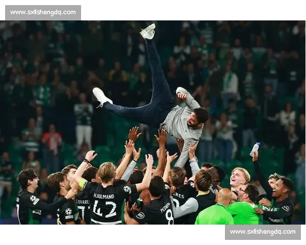 阿莫林强调曼联仍需努力,姆伯莫成复兴关键拼图 阿莫林强调曼联仍需努力,姆伯莫成复兴关键拼图